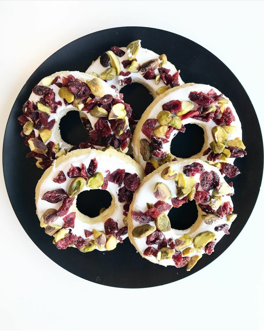 Twin Cities Live - Lemon Pistachio Cranberry Wreaths Intro Photo